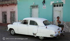 Colours of Cuba-white