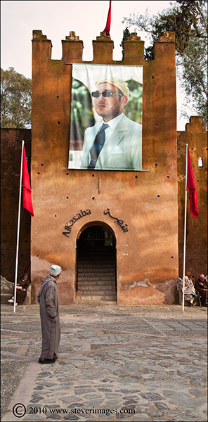 A brief &nbsp;candid image. The King was visiting this part of Morocco and it was very noticable how many pictures of him were...
